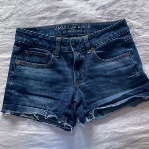MID RISE JEAN SHORTS